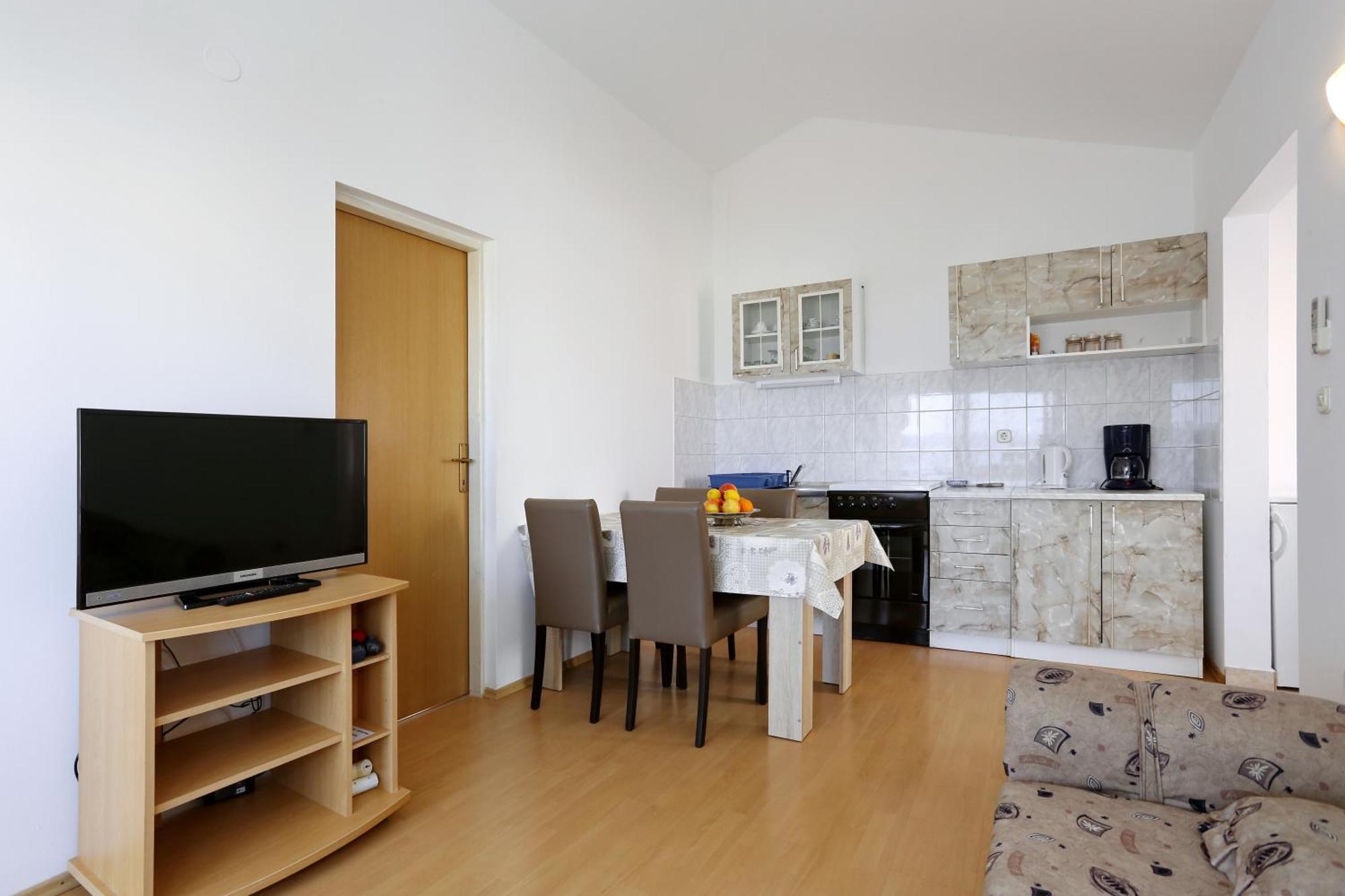 Apartments Olga Божава Екстер'єр фото
